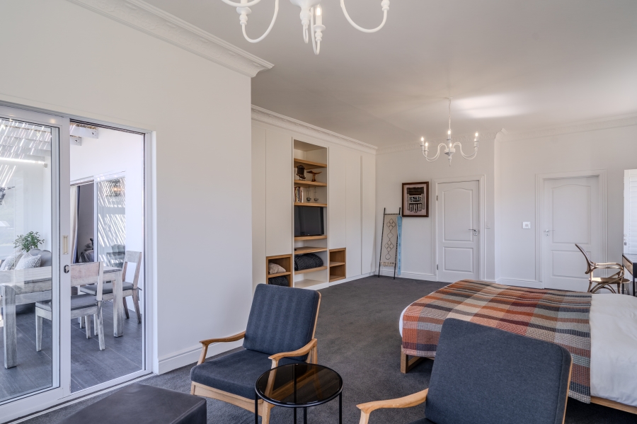 5 Bedroom Property for Sale in Simons Kloof Western Cape